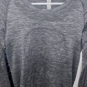 Lululemon swiftly tech top